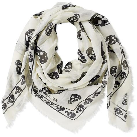 alexander mcqueen skull scarf real vs fake